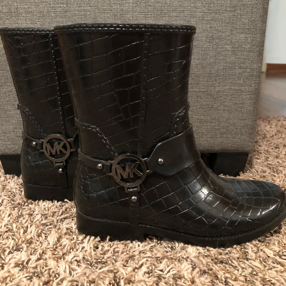 Michael Kors Snakeskin rain boots